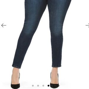 NWT Good American Good Waist Skinny Jeans